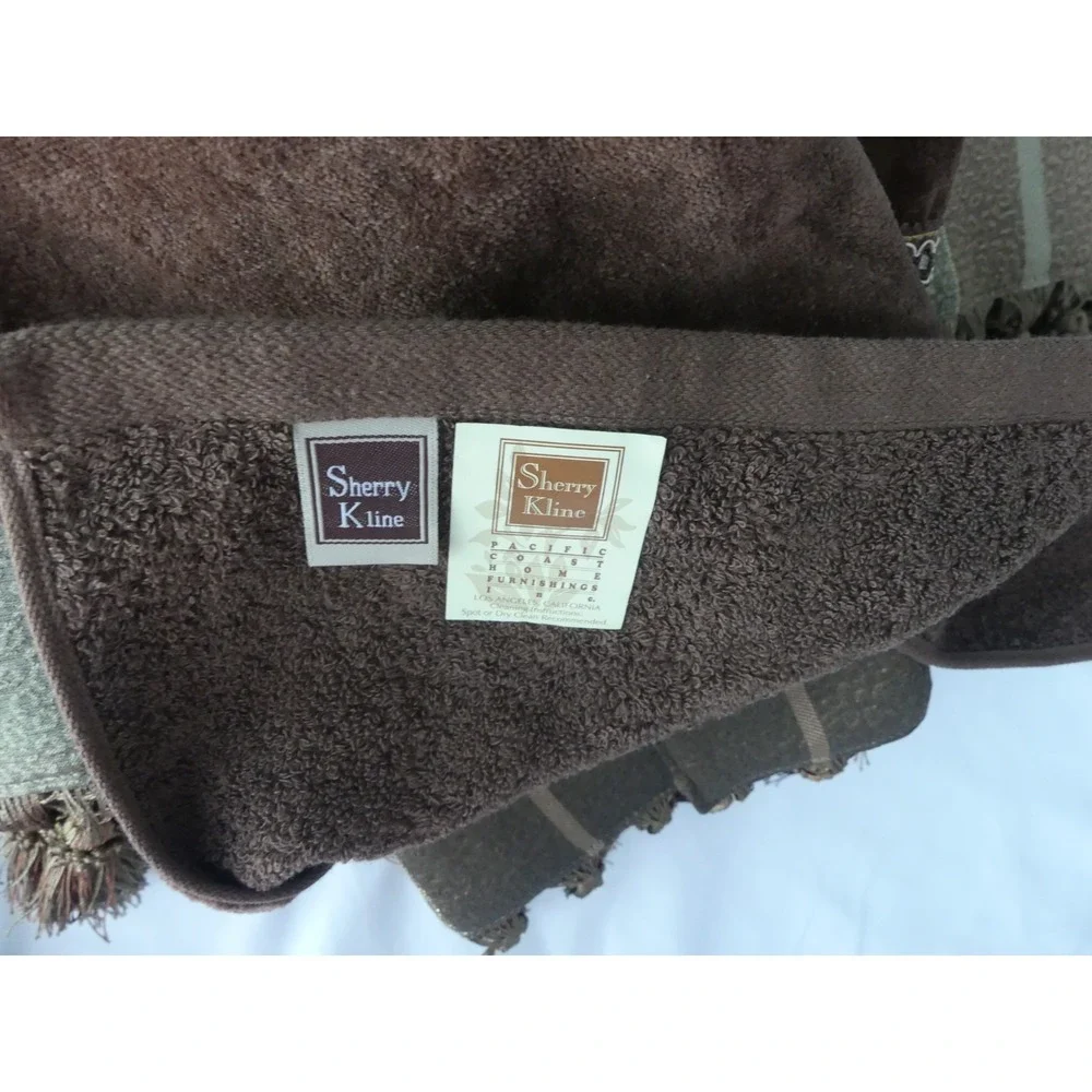 Sherry Kline Brown Tasseled Decorative Bath Towels Hand Lot of 3 NEW Gold Stripe